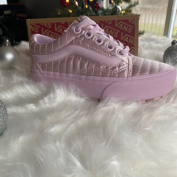 Vans Shoes - Vans Old Skool Platform